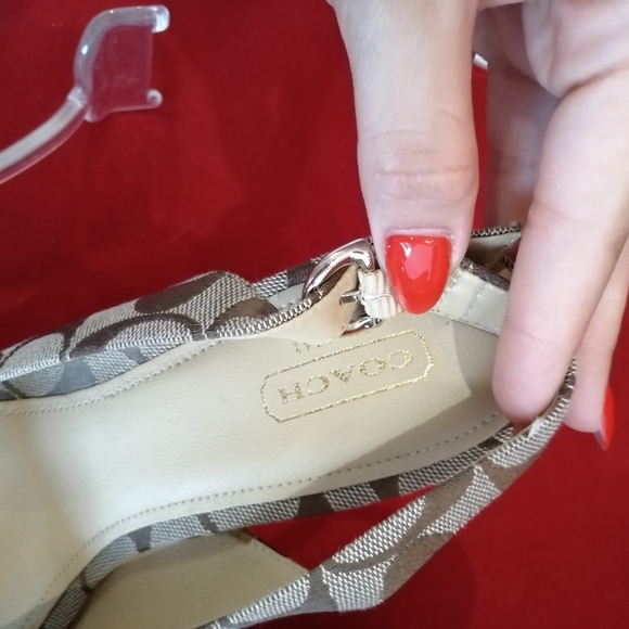 Coach shoes - Picture 6 of 8